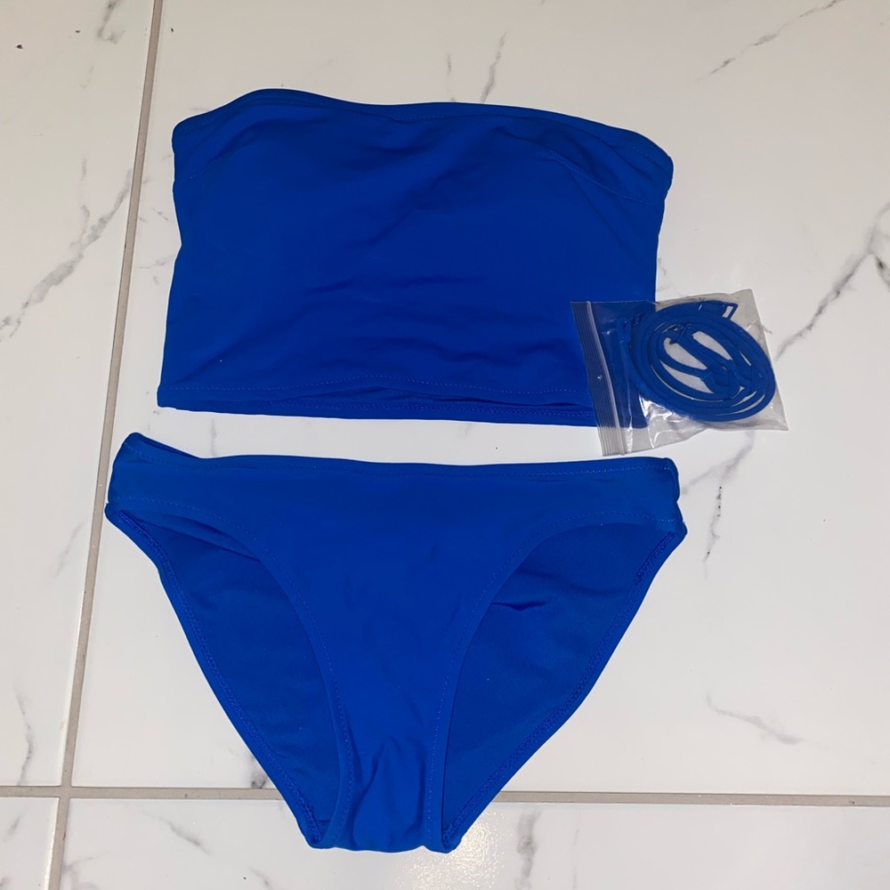 blue bikini